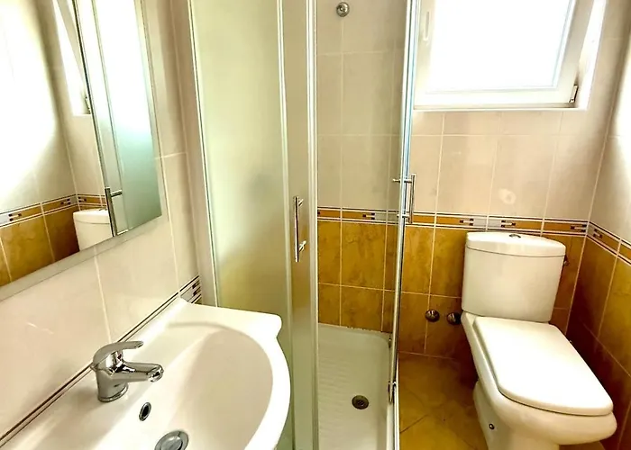 Cozy Seaside Apartment, -2 Appartement *