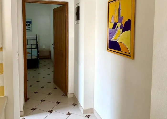 アパート Cozy Seaside Apartment, -2 *